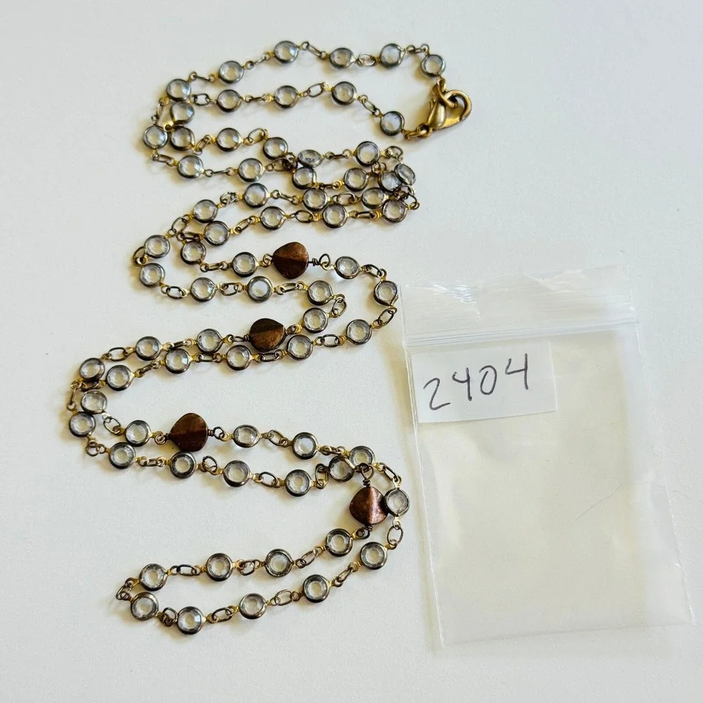 VTG Regal Open Bezel Austrian Crystal Necklace dainty light blue rare high‎ end